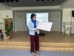 49d7c3218c27f3197ed9f88bbdd209a3